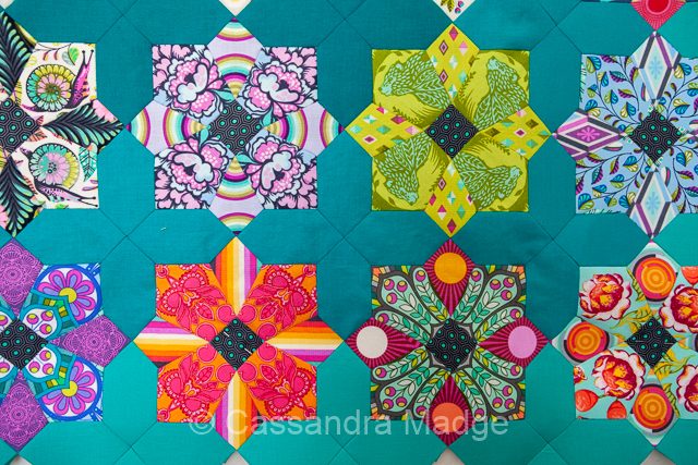 Tula Pink teaches English Paper Piecing - The Jolly Jabber Quilting Blog